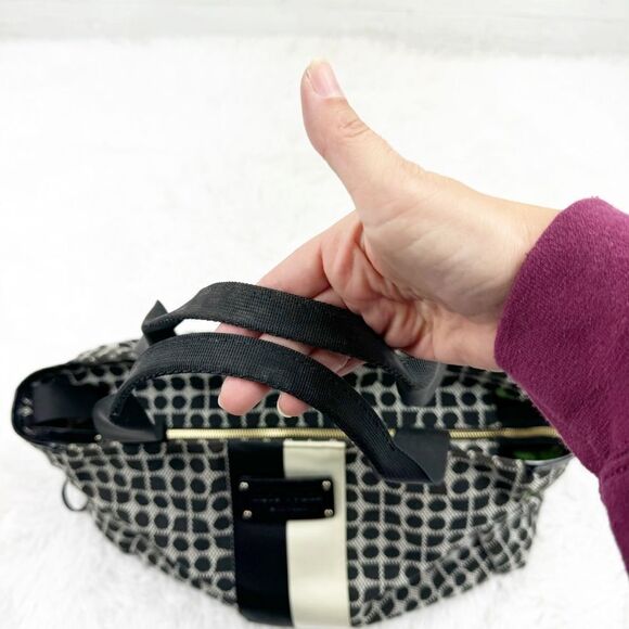 Kate Spade Classic Noel Henry Geometric Diaper Tote Bag With Pad - Picture 6 of 11